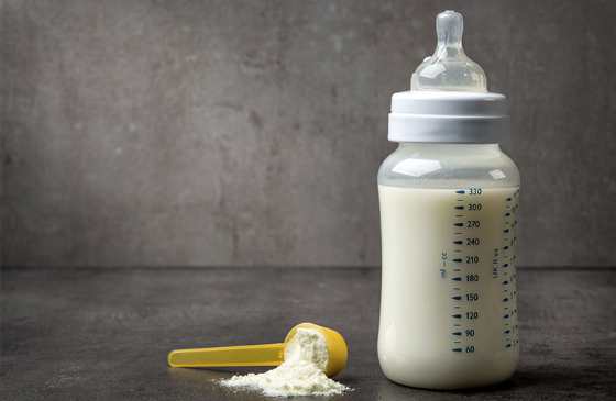 Sự Khác Nhau Giữa Sữa Nội Và Sữa Ngoại. Nên Mua Sữa Nội Hay Ngoại