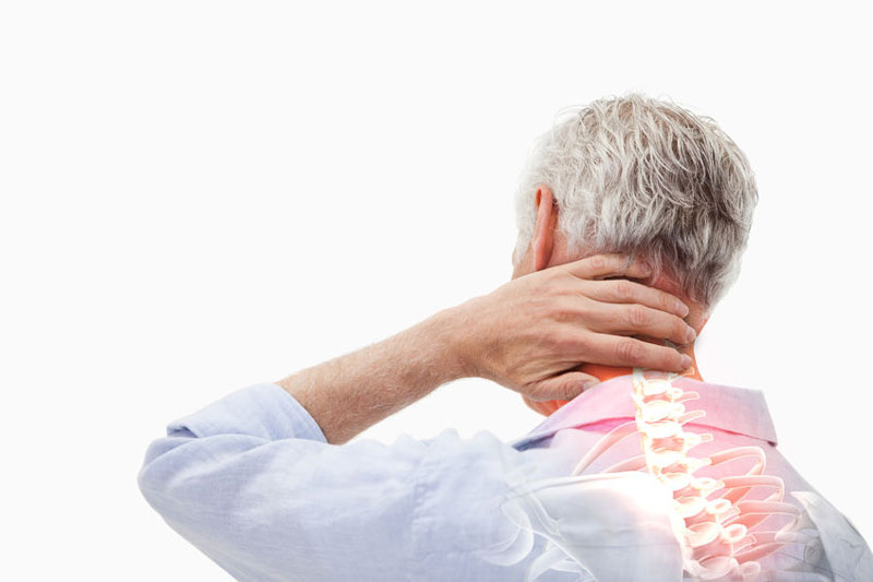 Nguyên nhân đau nhức xương khớp ở người lớn tuổi
