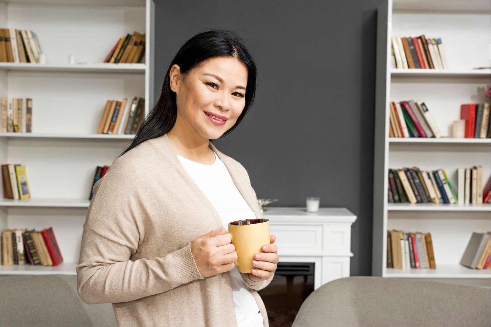 Nhiều loại sữa trên thị trường hiện nay được bổ sung nhiều dưỡng chất có lợi cho hệ xương khớp